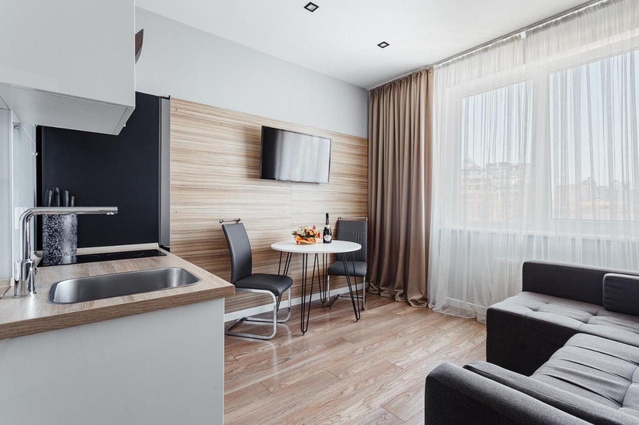 White Apartment In 12 Floor Odessa Exterior foto